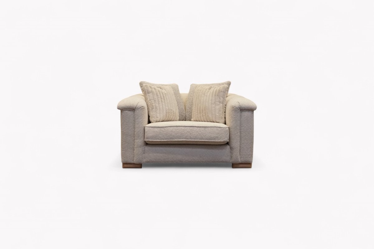 Regency Snuggle Chair, Soft Bouclé Natural