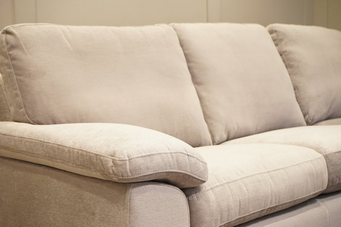 Camden RHF Corner End Chaise, Aquaclean Titan Smoke Grey