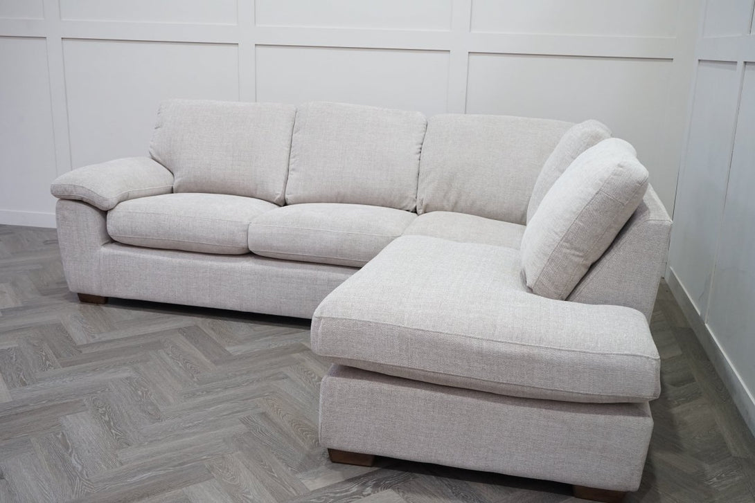 Camden RHF Corner End Chaise, Chunky Chenille Natural