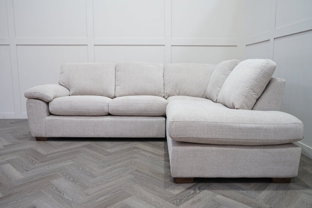 Camden RHF Corner End Chaise, Chunky Chenille Natural