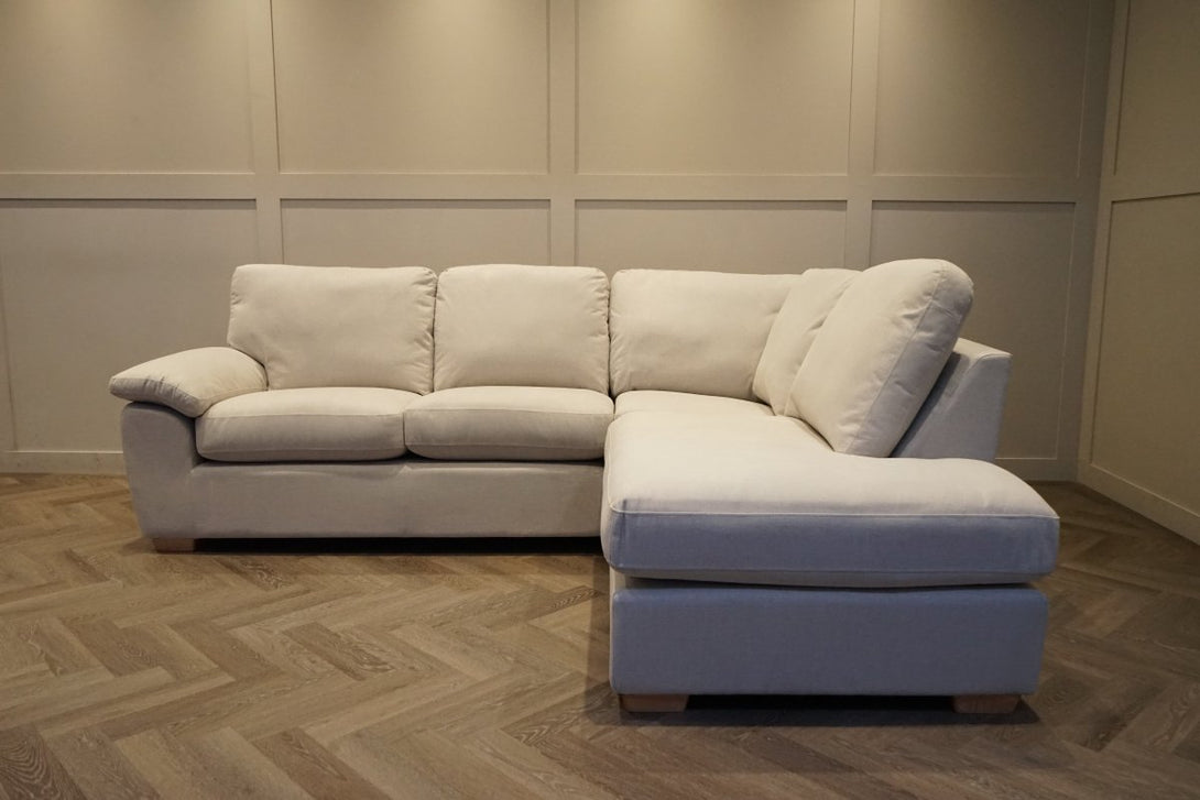 Camden RHF Corner End Chaise, Soft Weave Clay