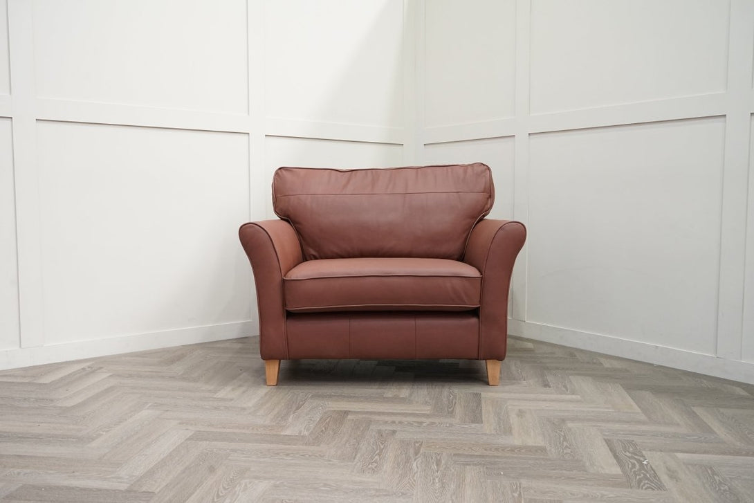Charlotte II Leather Snuggler, Matt Chestnut