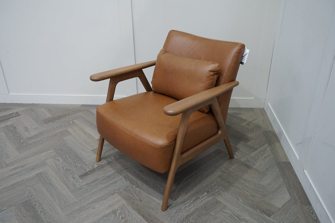 Hendricks Leather Armchair, Dark Leg, Premium Caramel