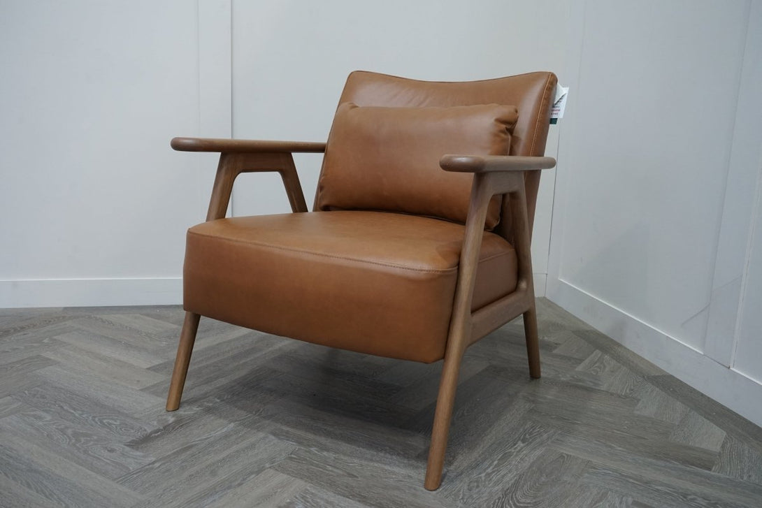 Hendricks Leather Armchair, Dark Leg, Premium Caramel