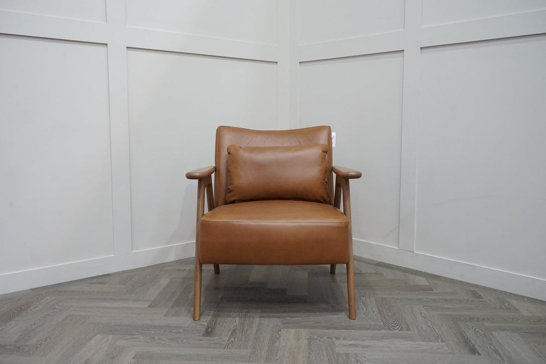 Hendricks Leather Armchair, Dark Leg, Premium Caramel