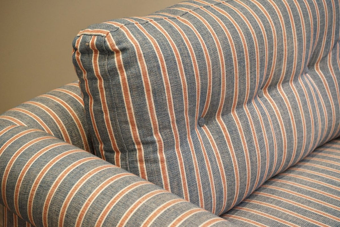 Kingham Snuggler, Stripe