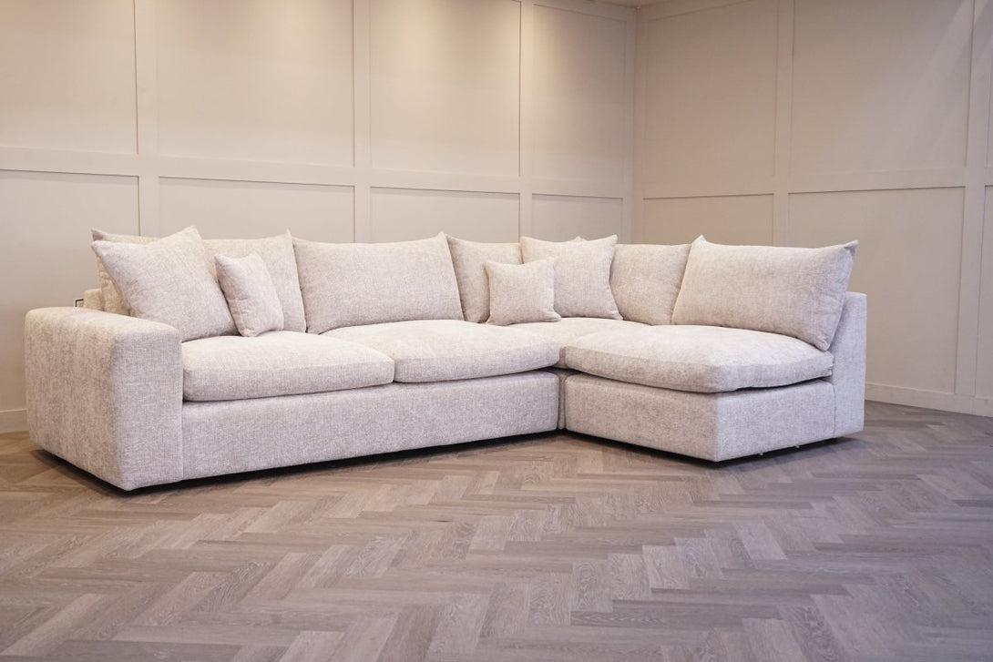Longpoint - Penthouse Open Ended Corner Sofa, Enzo Silver