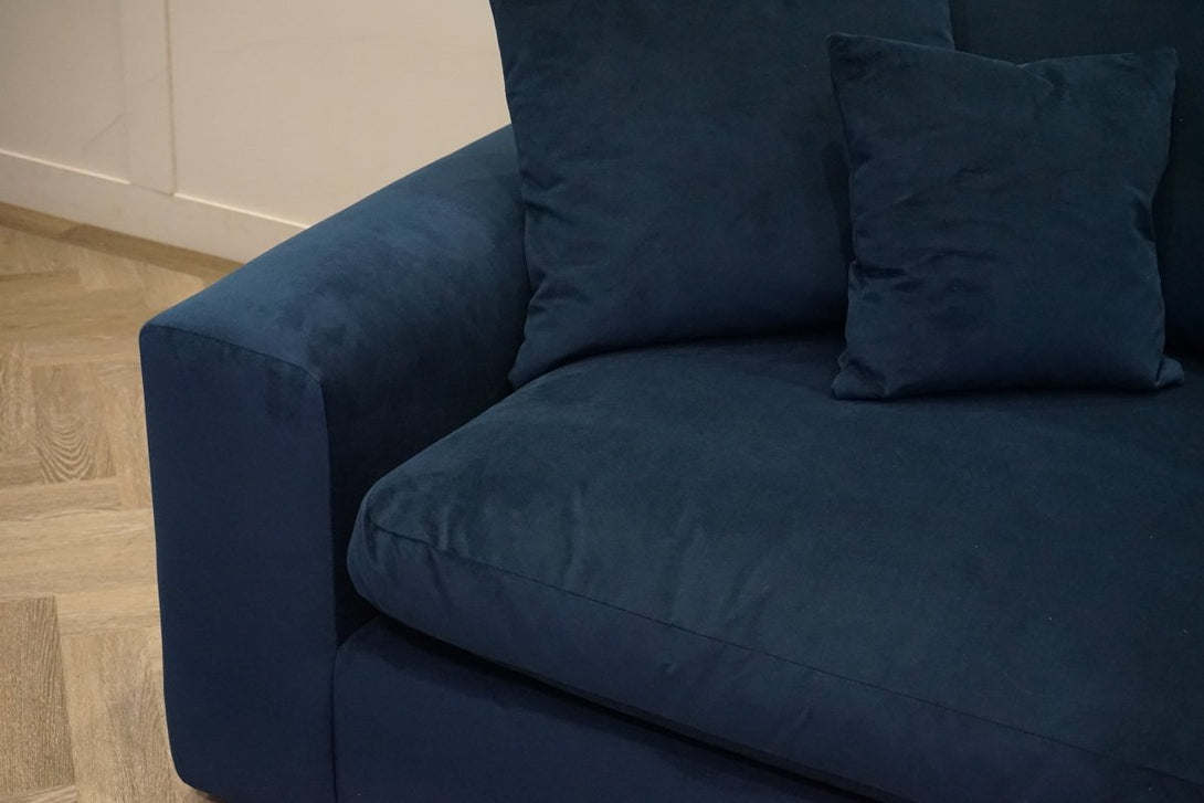Longpoint – Penthouse RHF Corner Sofa, Velvet Indigo