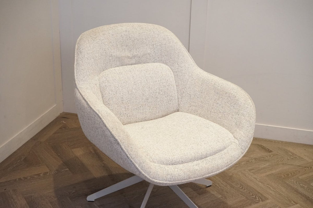 Lynn Swivel Chair, Natural Fleck Weave