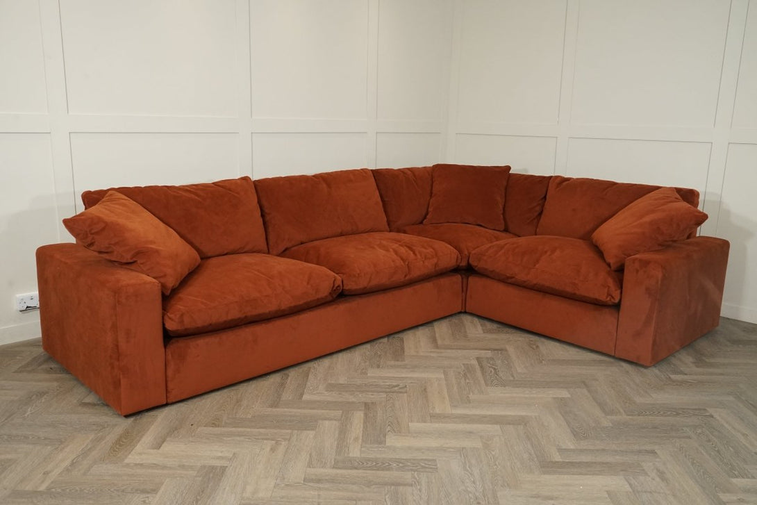Mellow RHF Corner Sofa, Plush Velvet Auburn