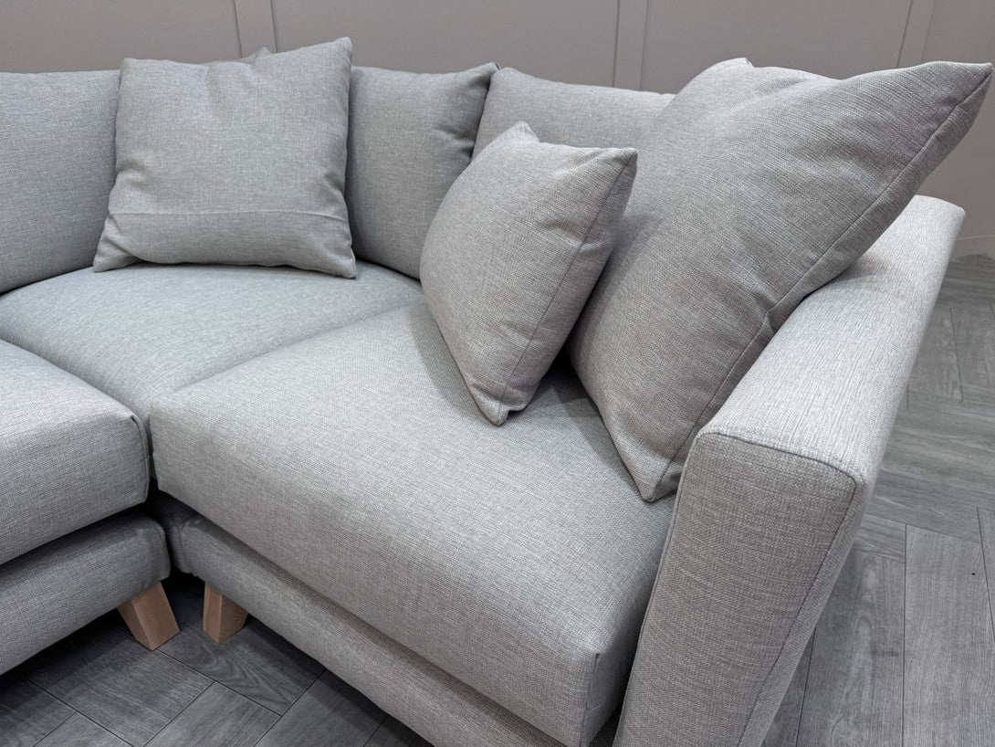 Ponti Small RHF Corner Sofa, Silver