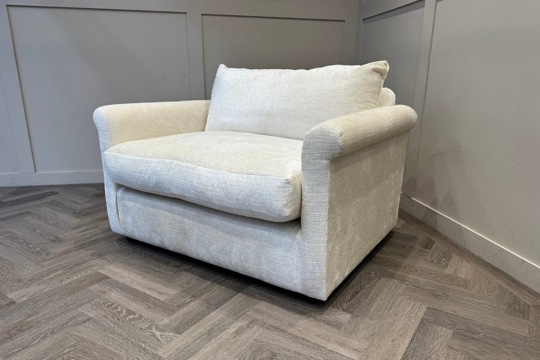 Queenie Loveseat, Crumpled Chenille Cream