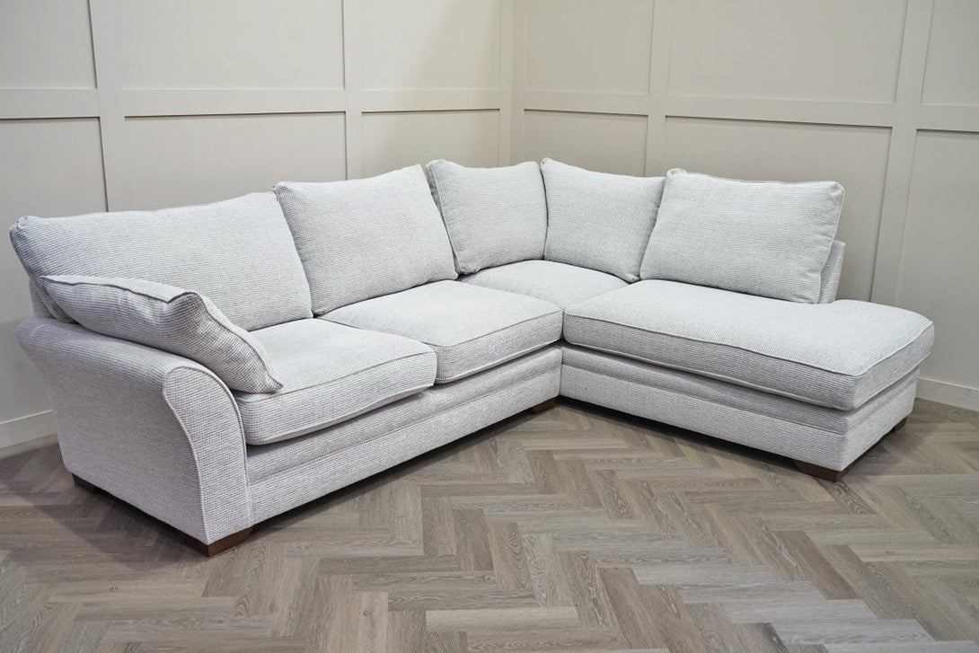 Sadler RHF Corner Sofa, Padstow Sand