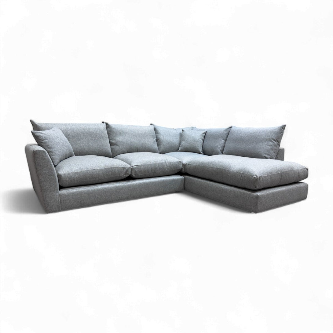 Seattle RHF Corner Sofa, Bentory Silver