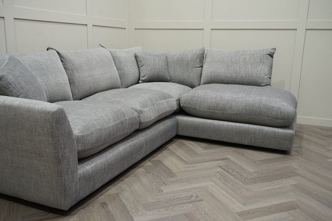 Seattle RHF Corner Sofa, Delta Charcoal