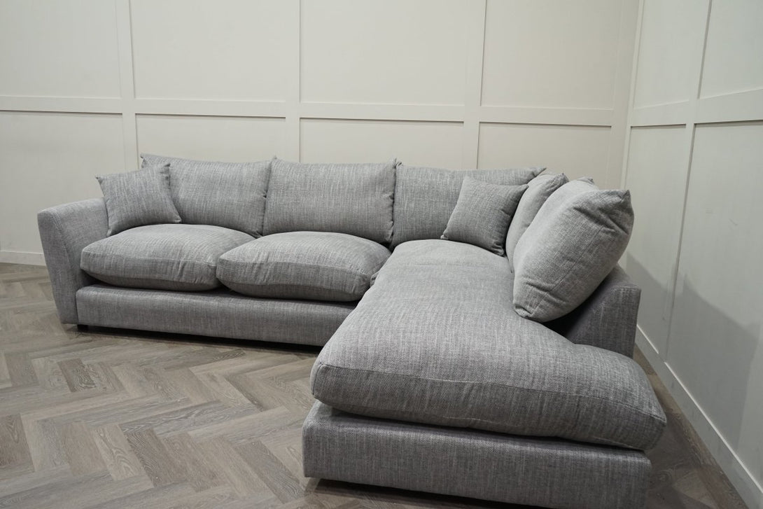 Seattle RHF Corner Sofa, Delta Charcoal