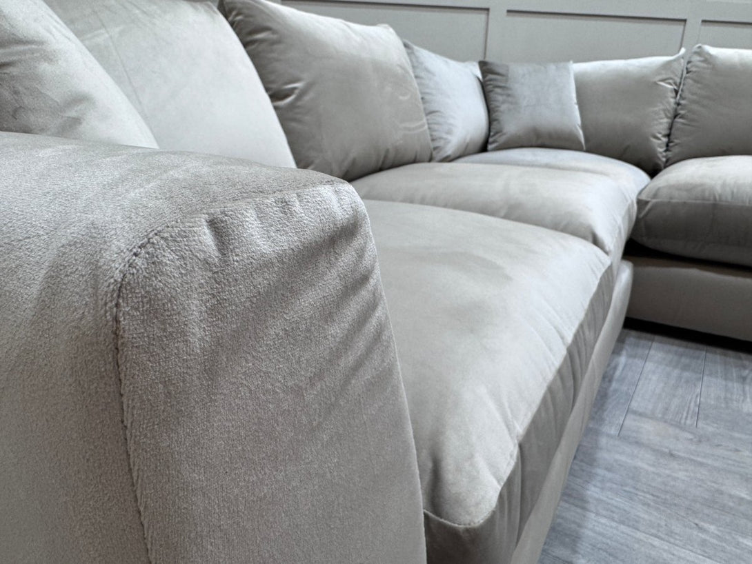 Seattle RHF Corner Sofa, Lumino Platinum