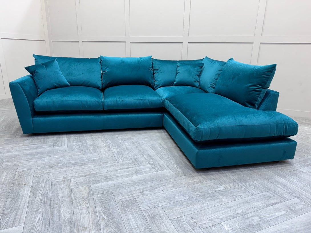 Seattle RHF Corner Sofa, Teal